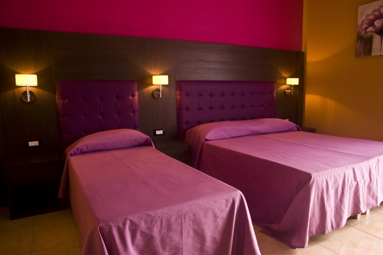 B&B Liberty Месина Екстериор снимка